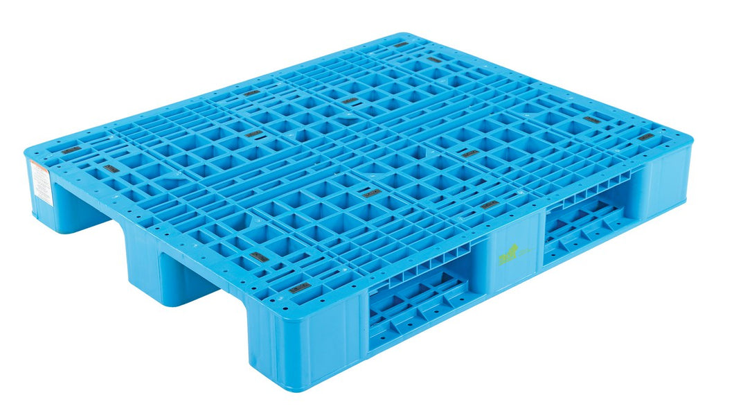 Plastic Pallets and Skids