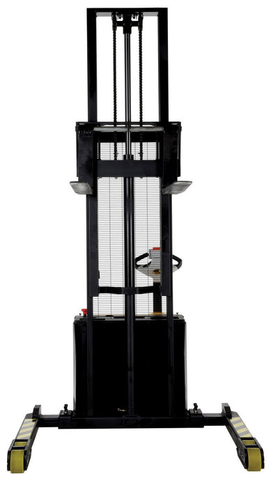 Double Mast Stackers with Powered Drive and Powered Lift